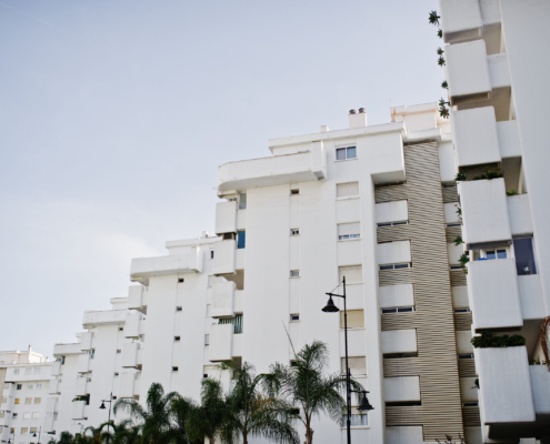 Soluções Jurídicas para Investidores Imobiliários em Leilões: Segurança e Rentabilidade nas Transações