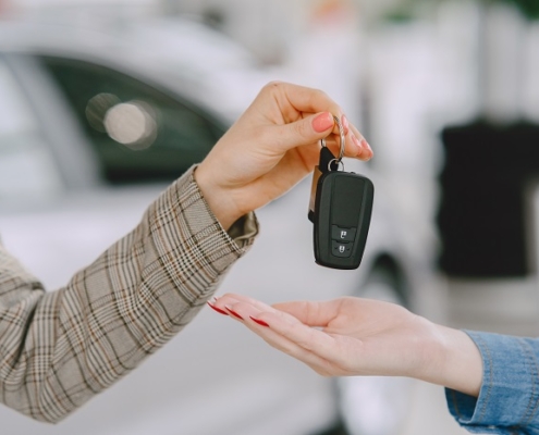 Comprei um carro em leilão e não recebi a documentação: e agora? Descubra seus direitos!