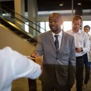 o banco pode retaliar quem ajuíza ação revisional?