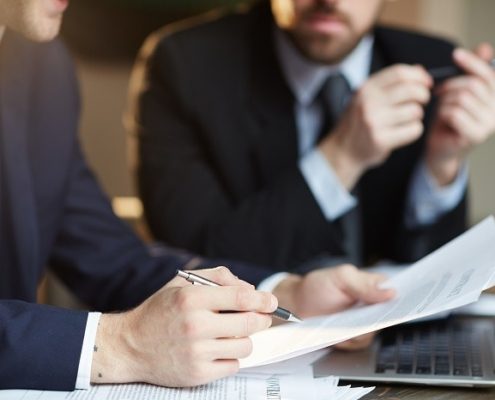 Quando o débito automático sufoca o caixa da empresa: como pequenos e médios empresários podem reorganizar dívidas, proteger o fluxo de caixa e retomar o crescimento
