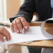 Os cinco riscos trabalhistas que mais aparecem na rotina das empresas — e quase sempre são percebidos tarde demais
