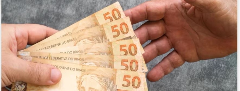 Golpe do falso investimento: como recuperar o dinheiro de pirâmides, cripto e "robôs" do WhatsApp (2026)
