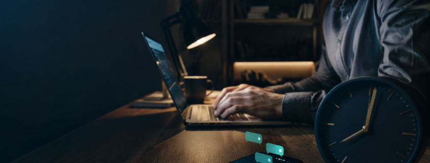 Horas extras no WhatsApp e no home office: como identificar e provar a jornada invisível