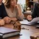 Inventário extrajudicial em 2026 para famílias com imóveis e pouco dinheiro disponível